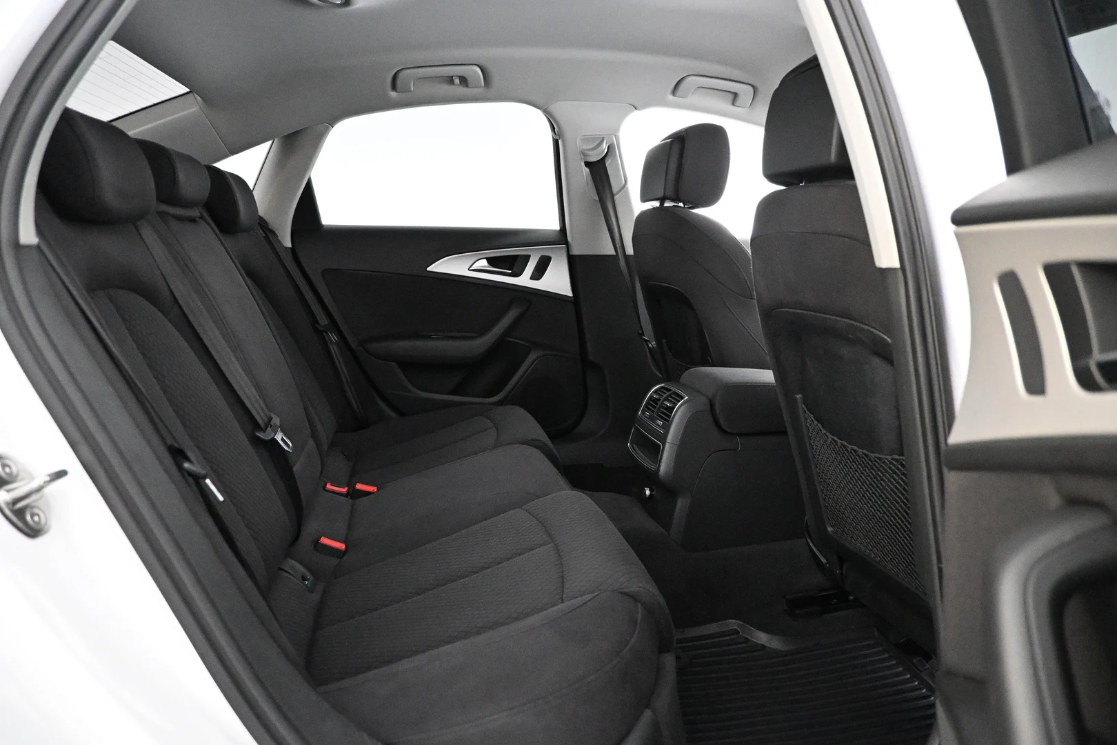 Car Image - 70Z2YFgRWOj6xs0715PXbz