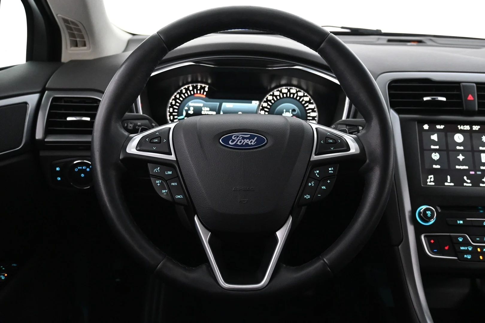 Car Image - 1uRwjAHyKjulF2GY7fdbi7