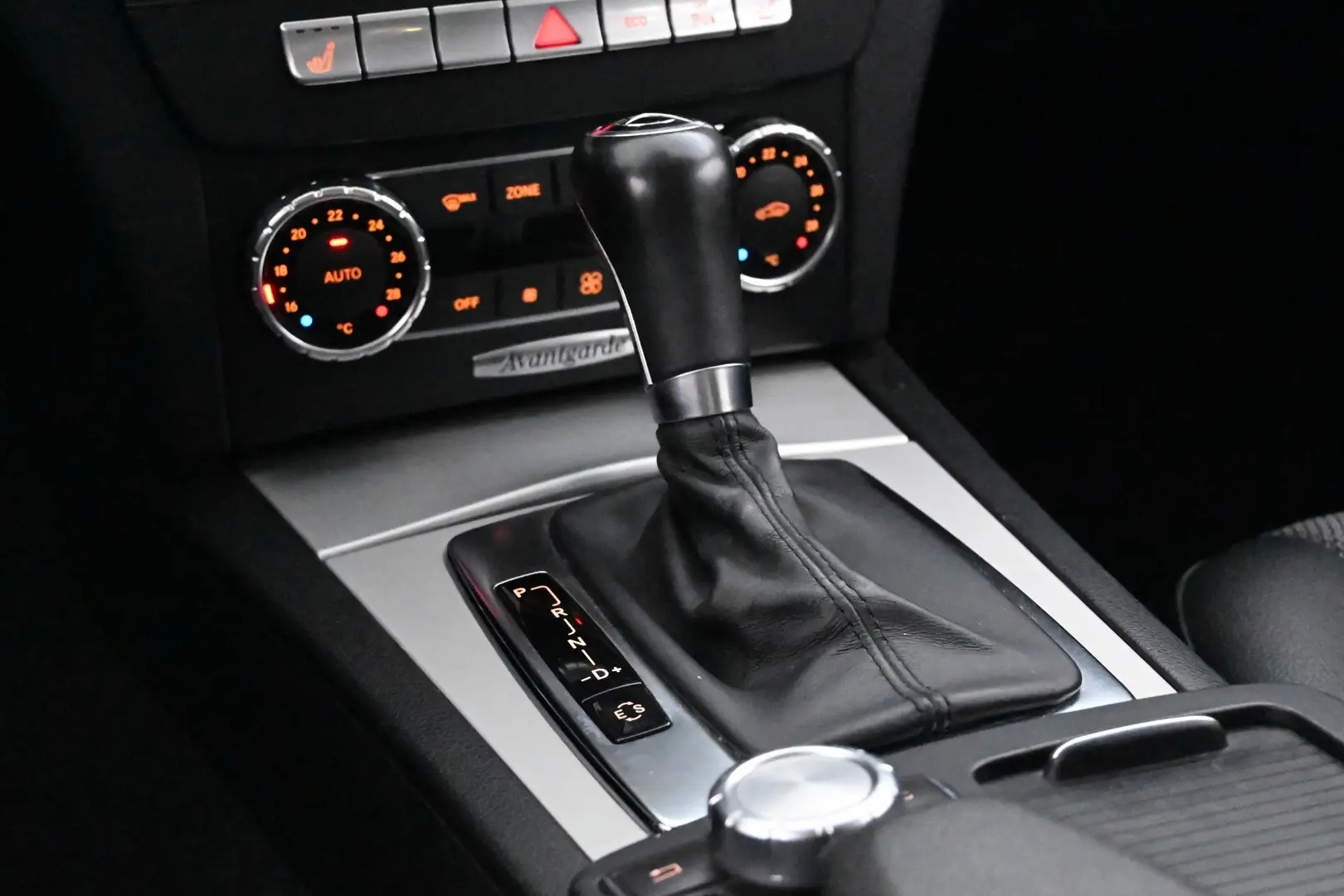Car Image - 4J4ic9ndNA8BPlkPSetw9P
