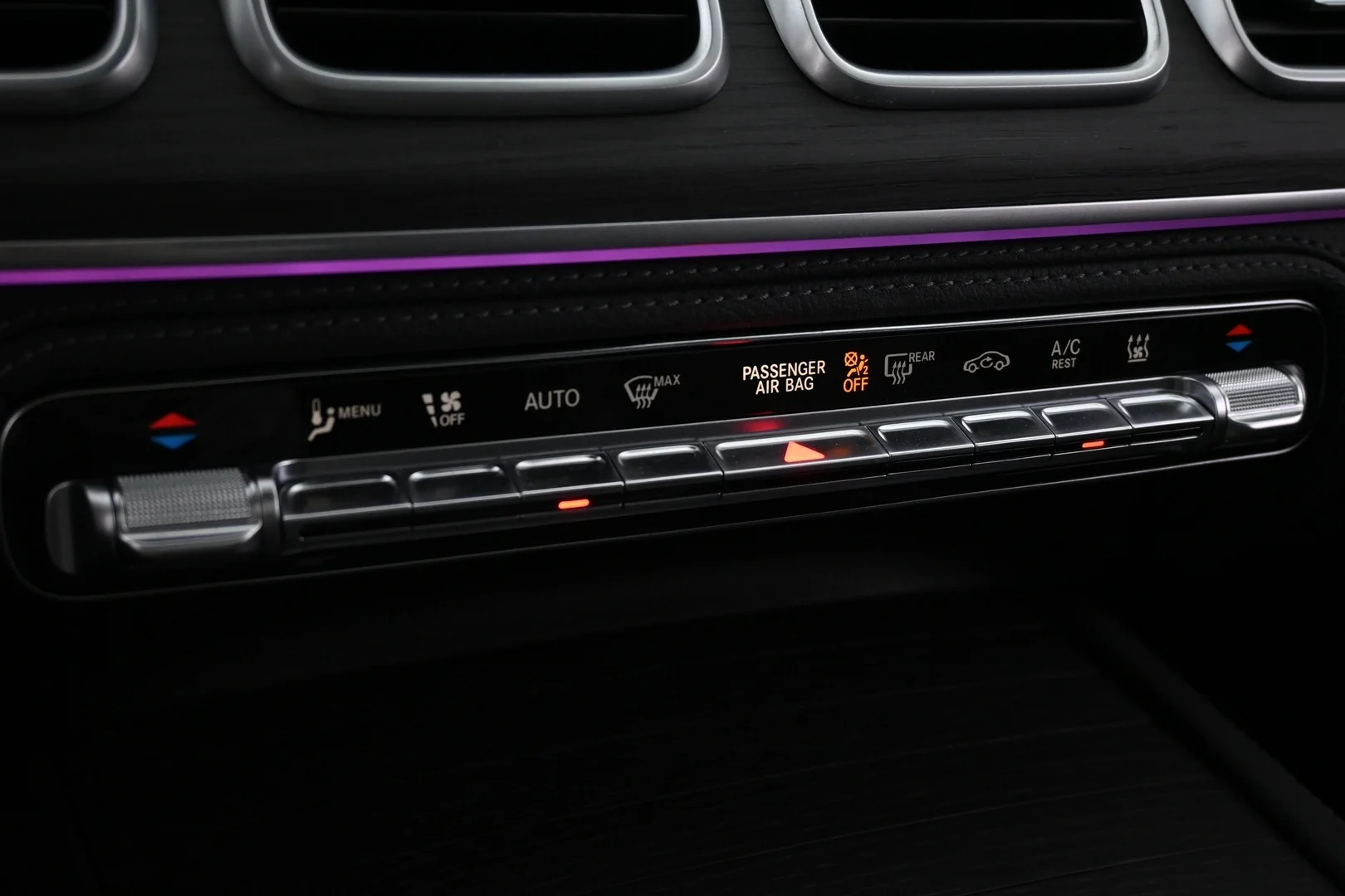 Car Image - 3HtDaynRomIdWp0J8VzfKk