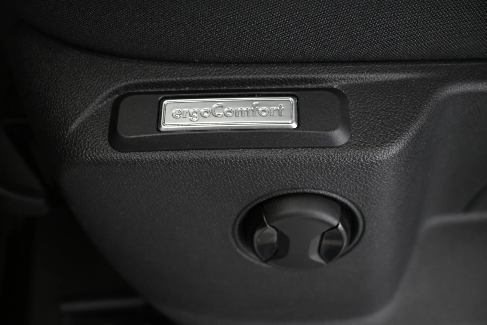 Car Image - 3RKaaZI8uIeeVWmwaPP6I0