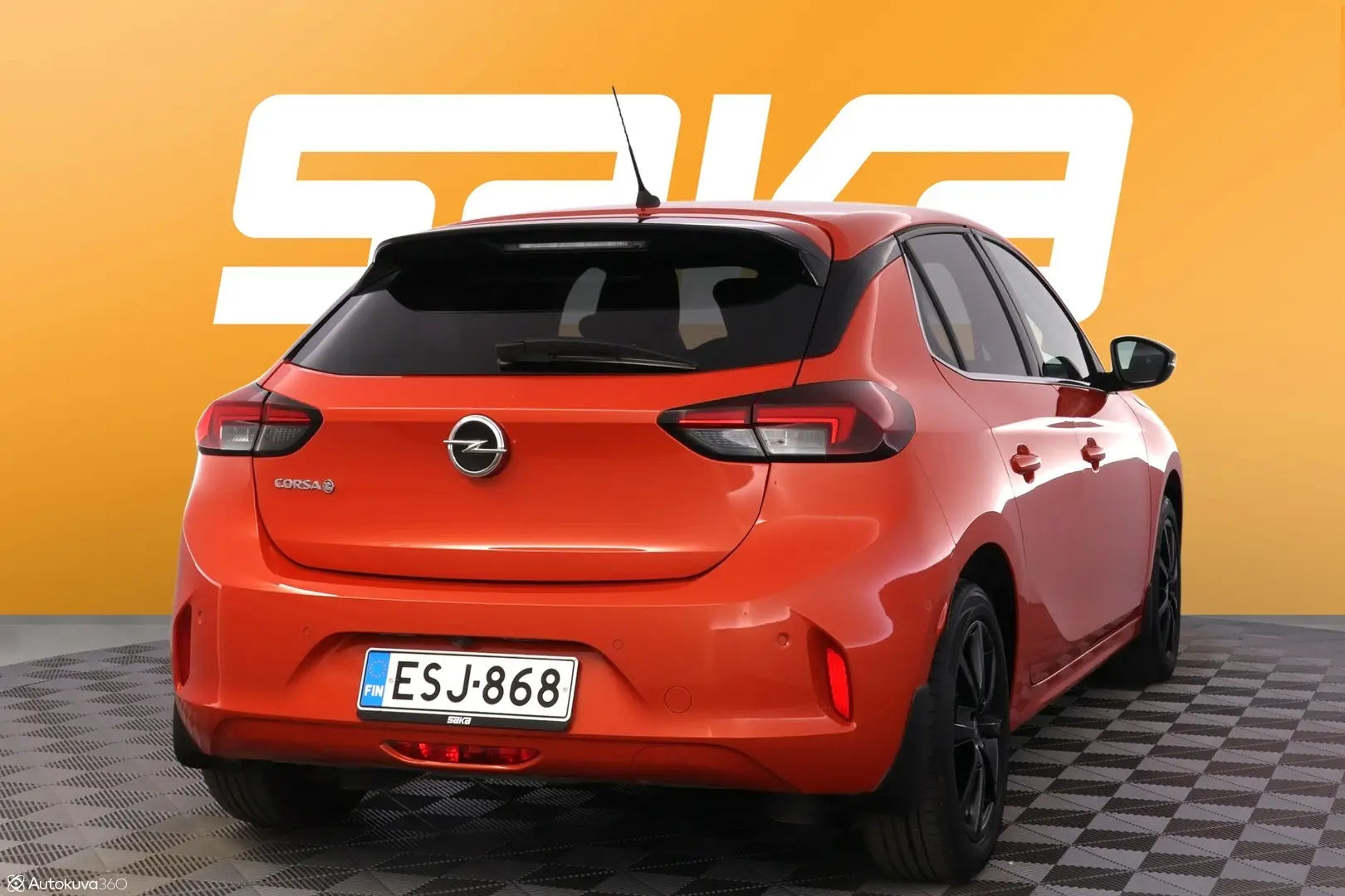 Car Image - 18XIqDCMN6yVPrFv7ybYKy