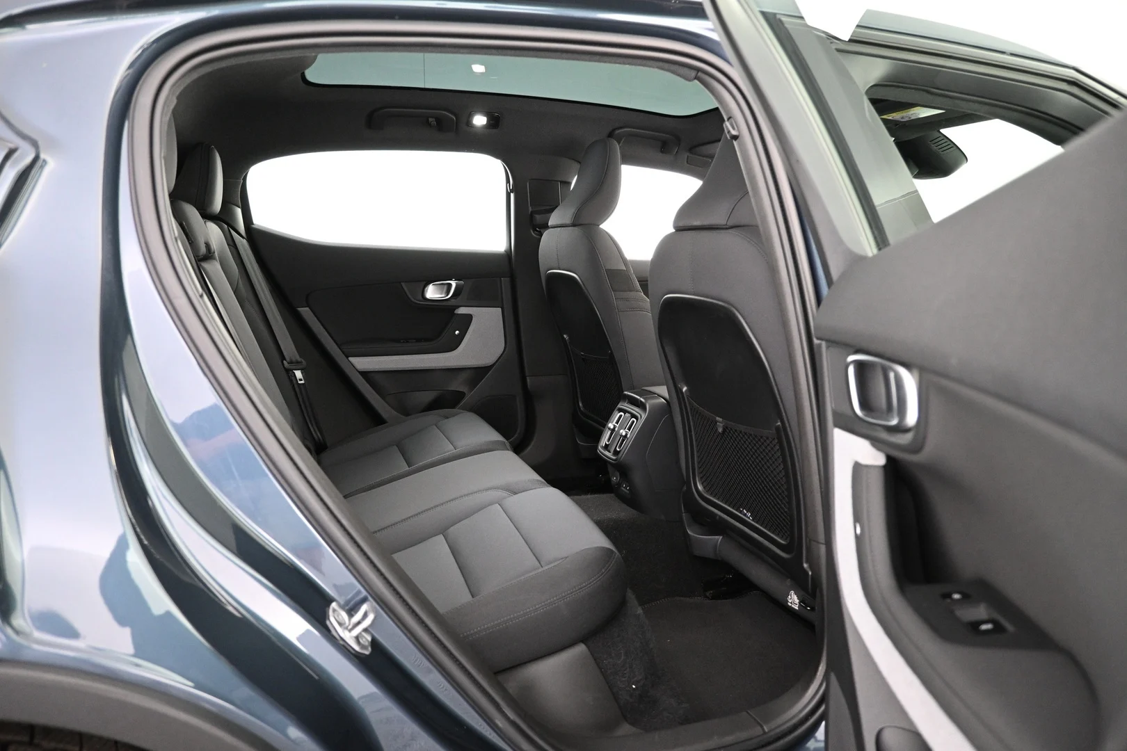 Car Image - 2jLFdCj1nJngiPplBIrVhp