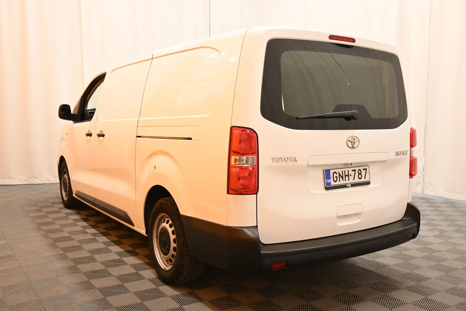 Car Image - 5CTrdCOByFZr9kVaoidIZM