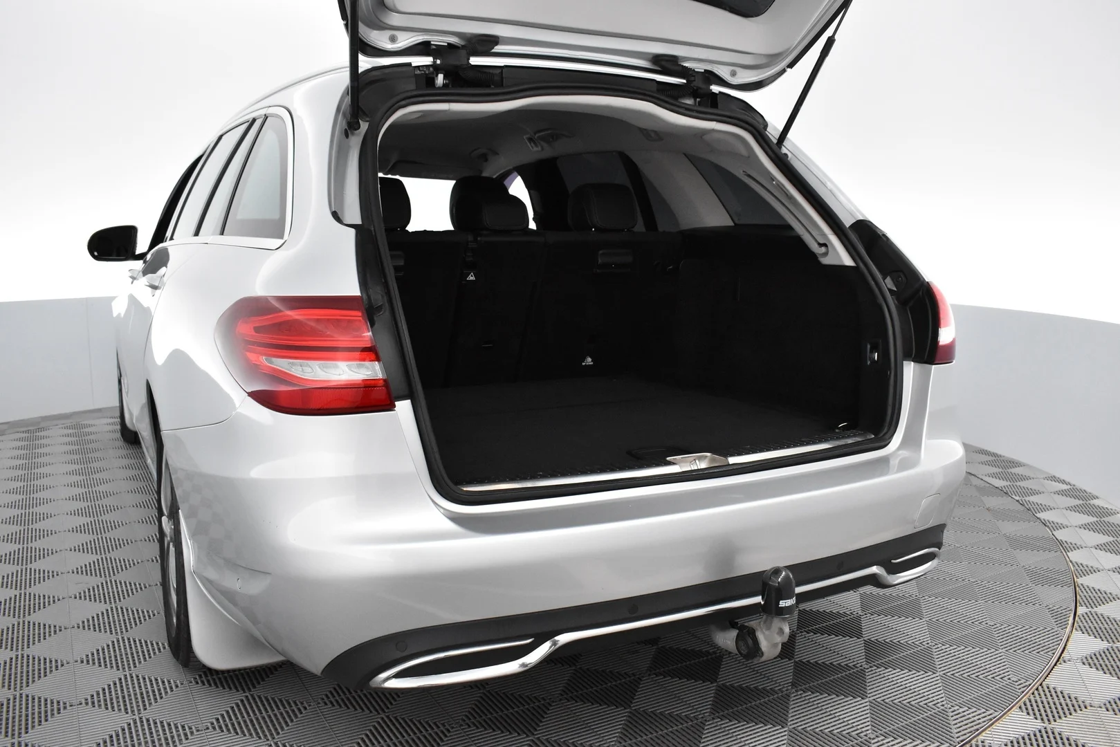 Car Image - 5AXSogSOyQuHpqG9u1HKXV