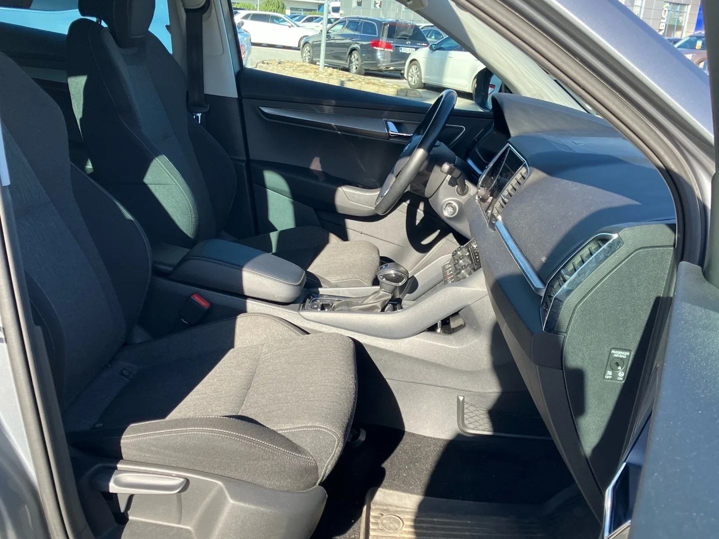Car Image - 5Wzd6MT6sPFO78Pquc14Rt