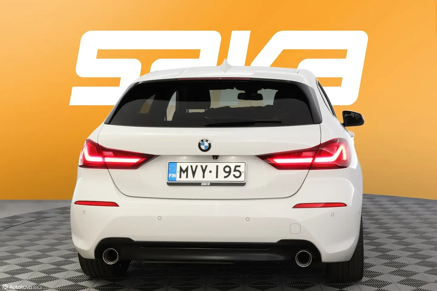 Car Image - 3NFLyRLOvOHHZrBj9xKKzH