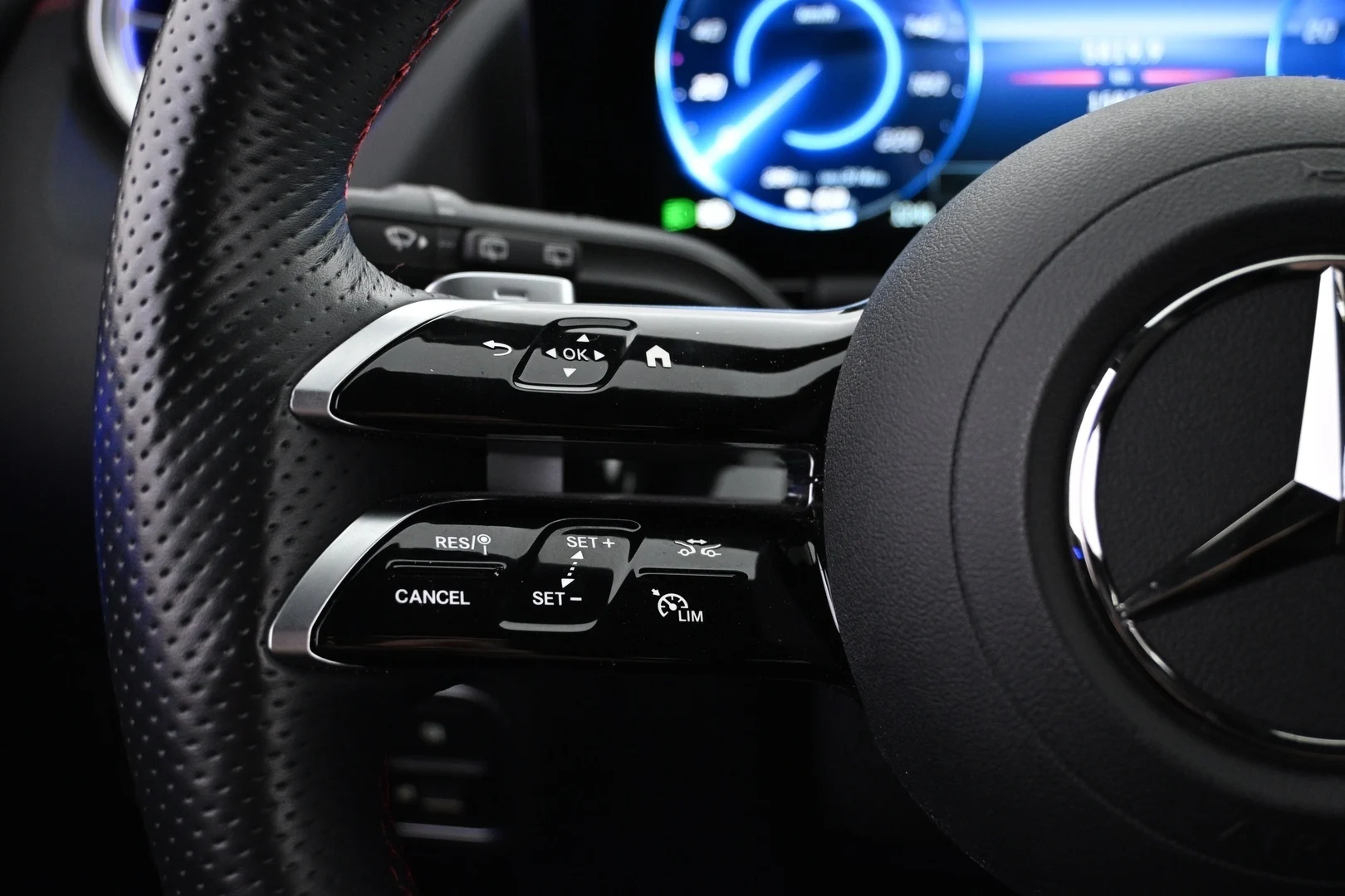 Car Image - 3qgCmZo6iepBG5DakSccMF