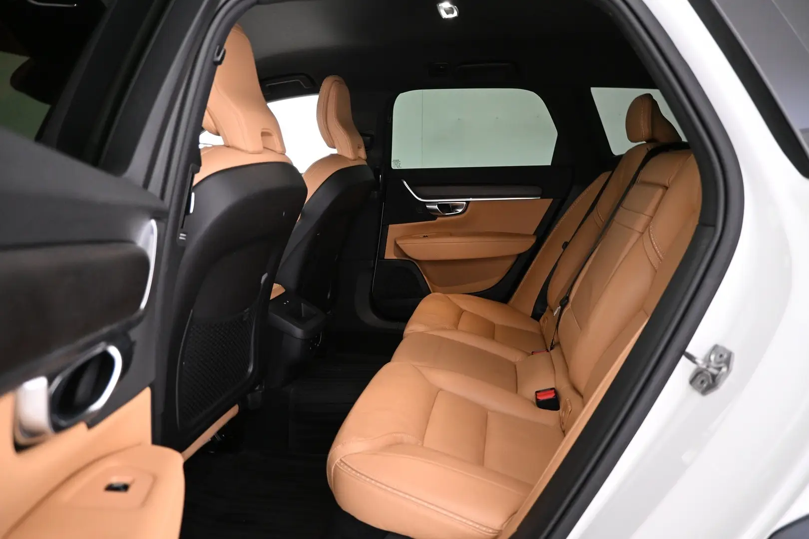 Car Image - 3egUbOLDoeFFR41UamIDIt