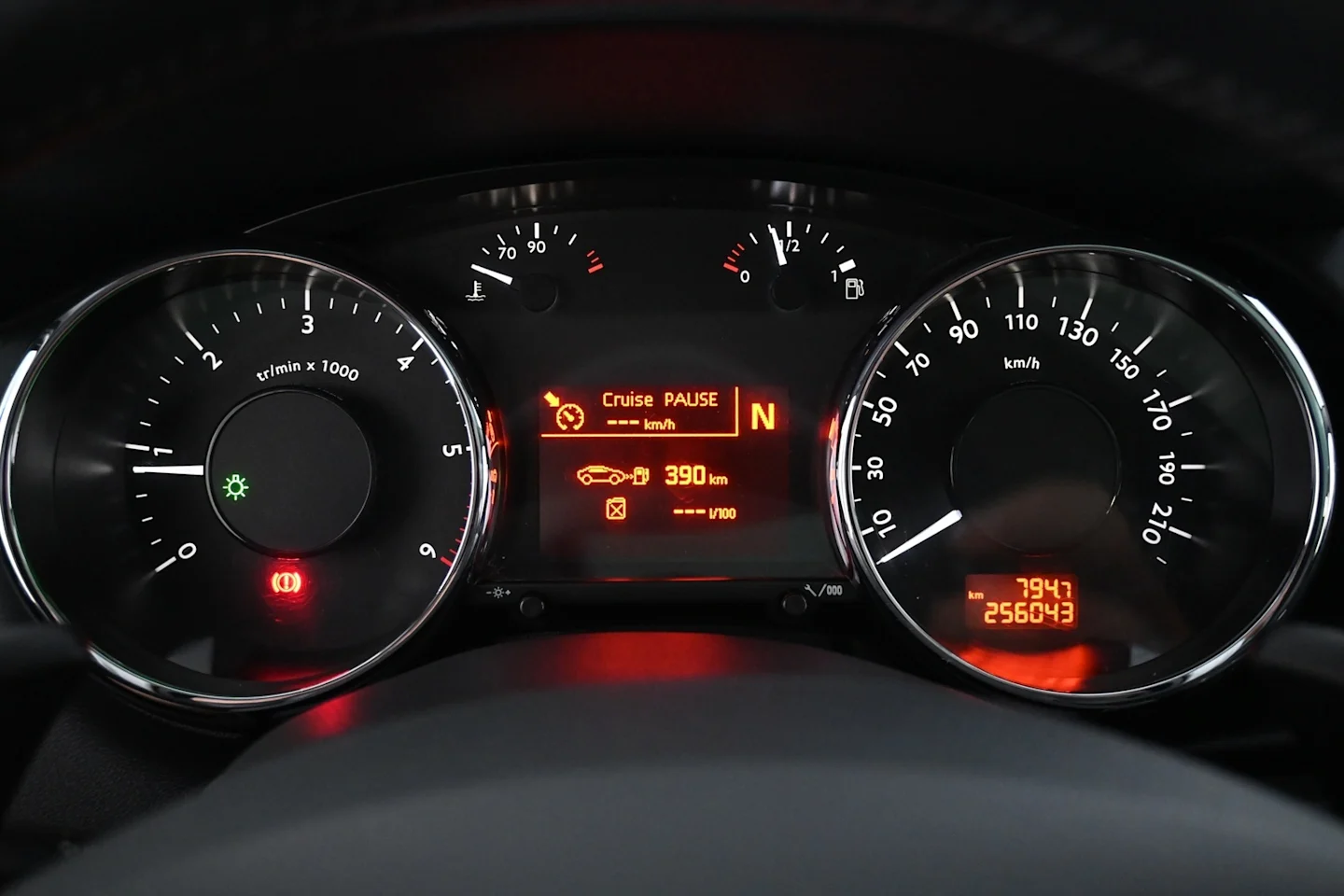 Car Image - 5lQQXmHQFNKO91qYH19Gf5