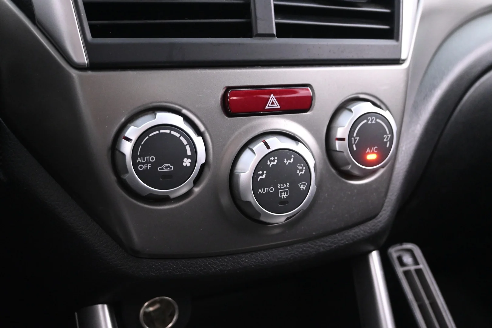 Car Image - 2tW7G0wSvjl8055PhnhUtt