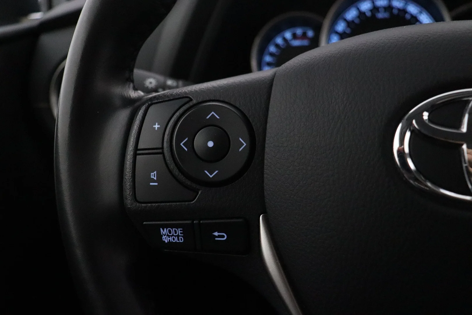 Car Image - 3Oy8Enyjur0fIKETe3Hk9C