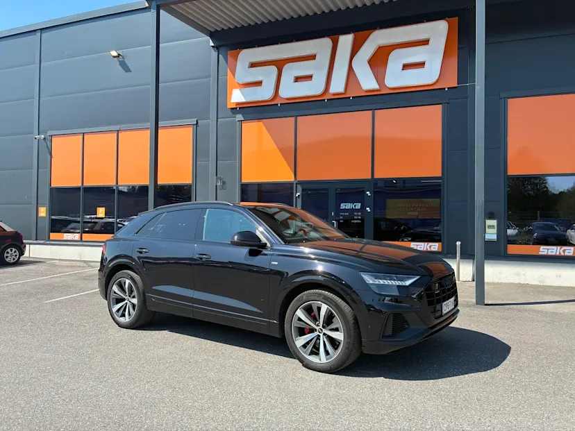 Audi Q8