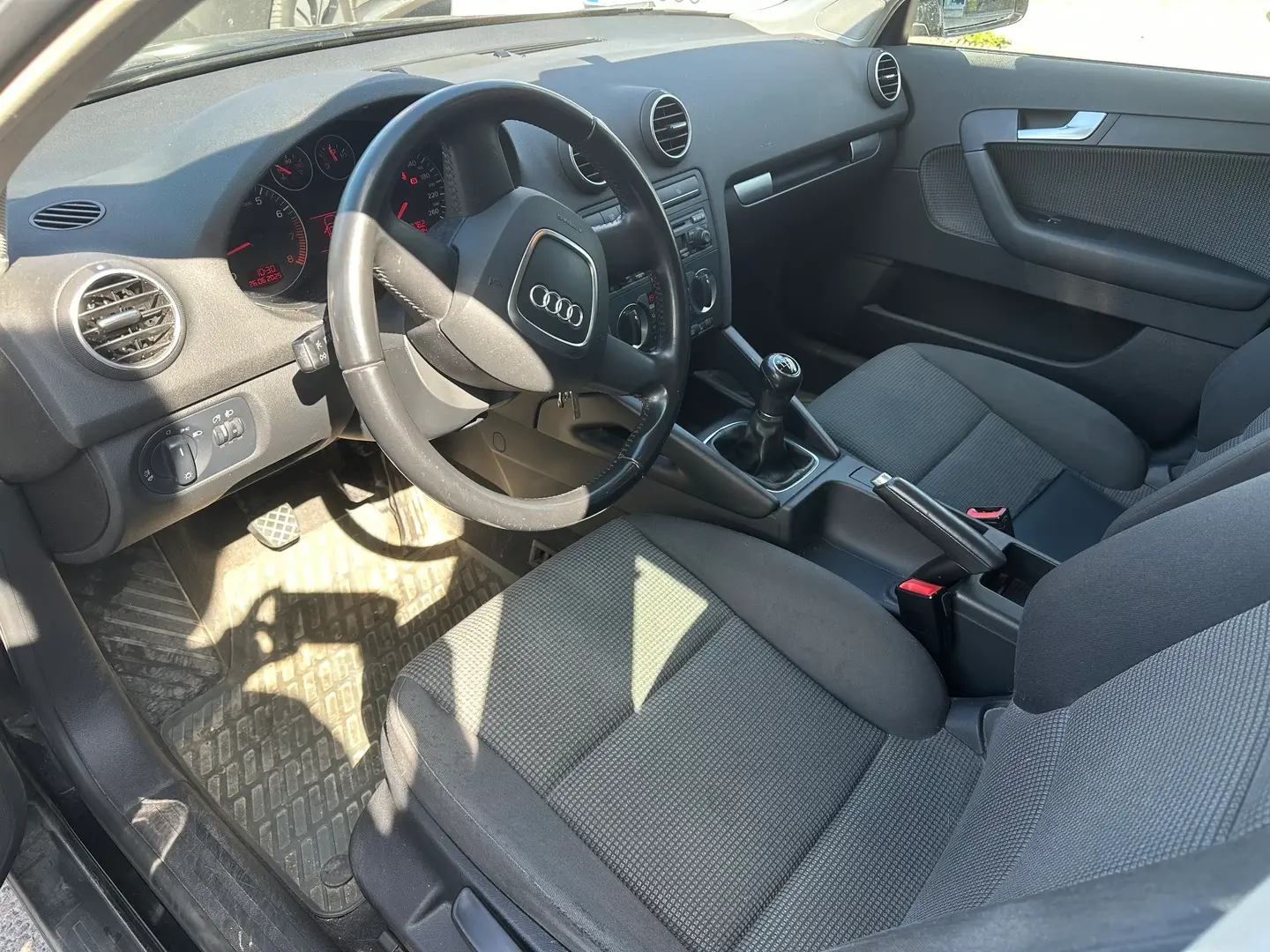 Car Image - 1eOZrcYK7CltalaYi1TF6K