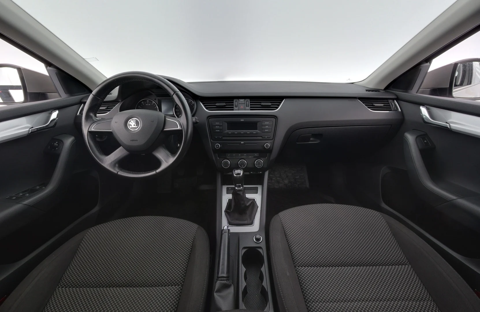 Car Image - 6yMxWjX03Laa2pMuPRhQwv