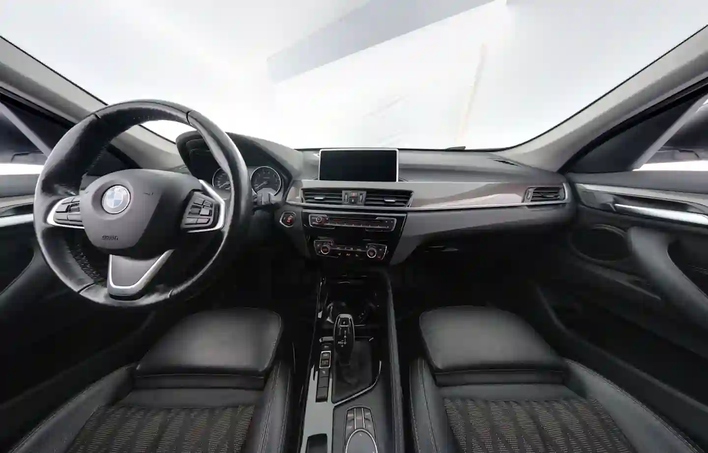 Car Image - 8BNCRGHN2PxN4Dv6hdwSC