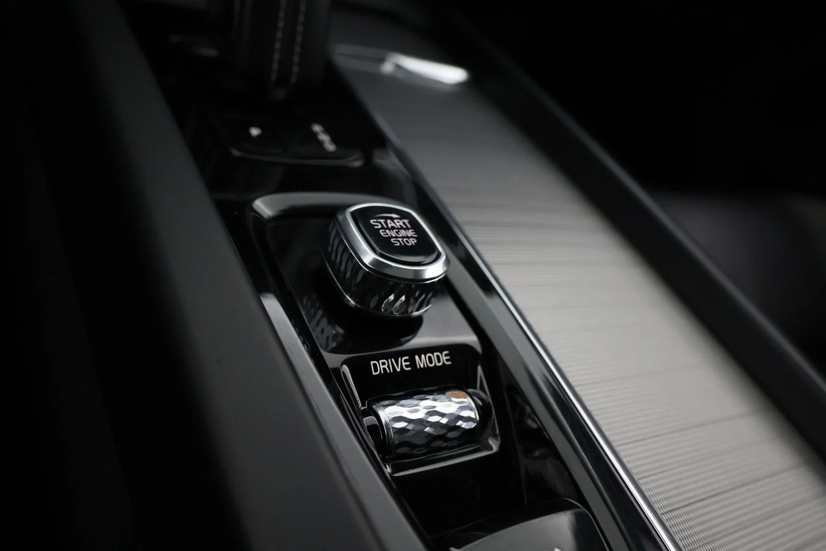 Car Image - 7bXjli0mopH52kX9juGS5A