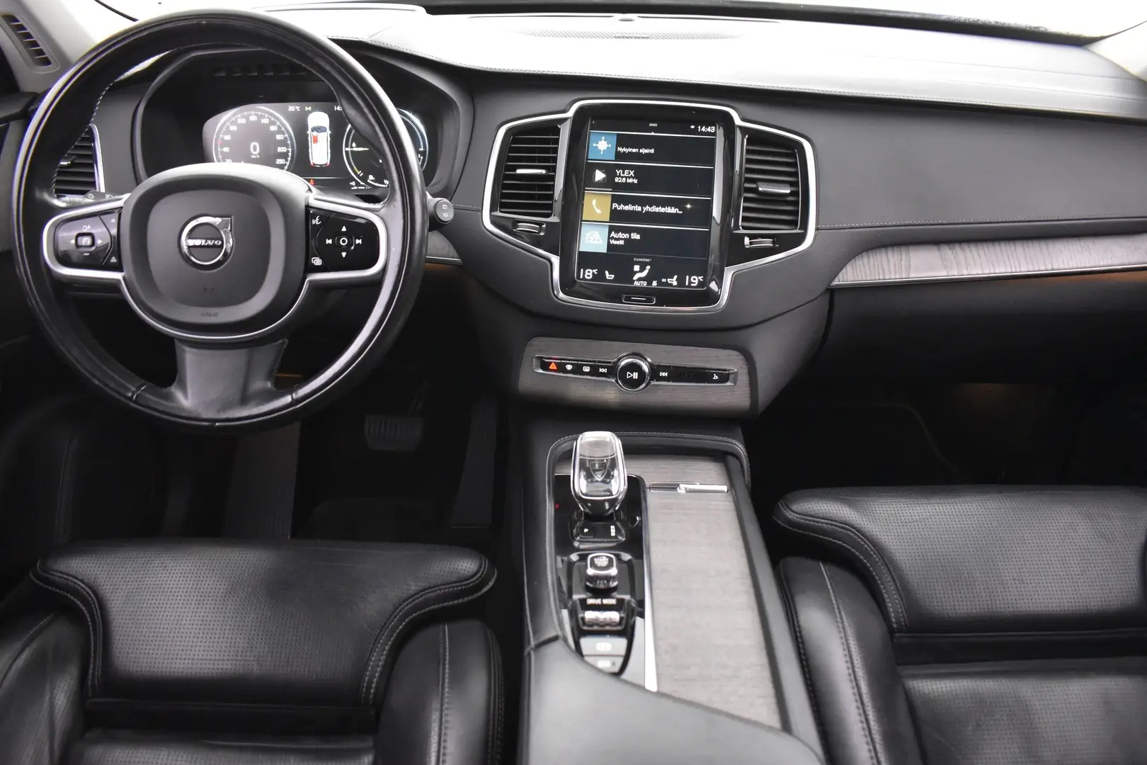 Car Image - 1J3sEf9jaHbTrlRXdY0X1P