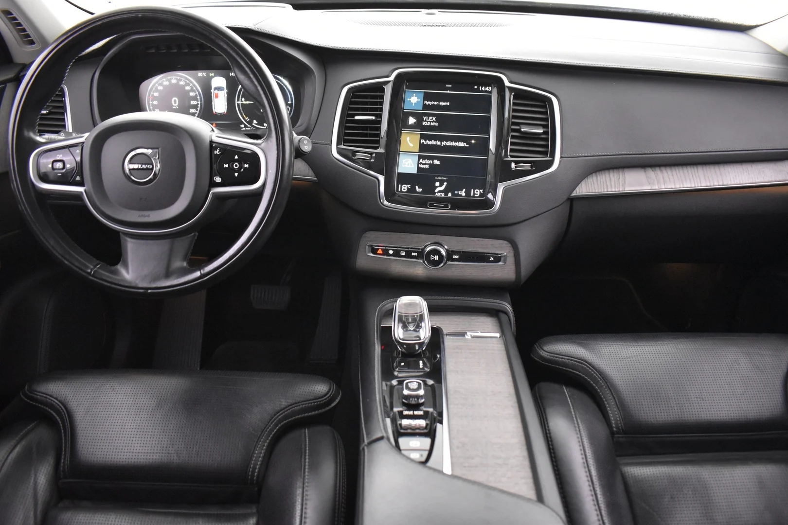 Car Image - 1J3sEf9jaHbTrlRXdY0X1P