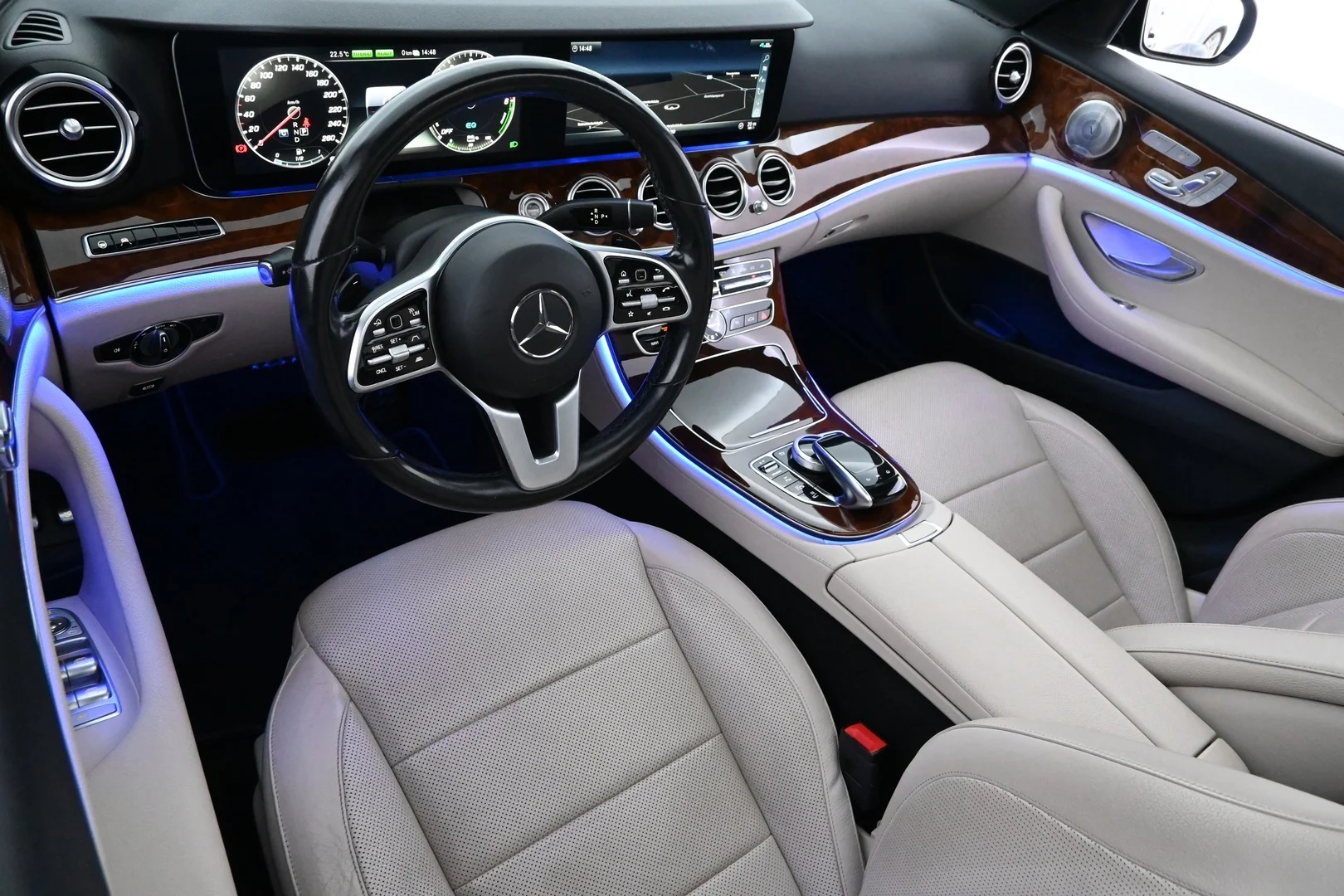 Car Image - 4Z1RplYqtInSv2VLqeYtYj