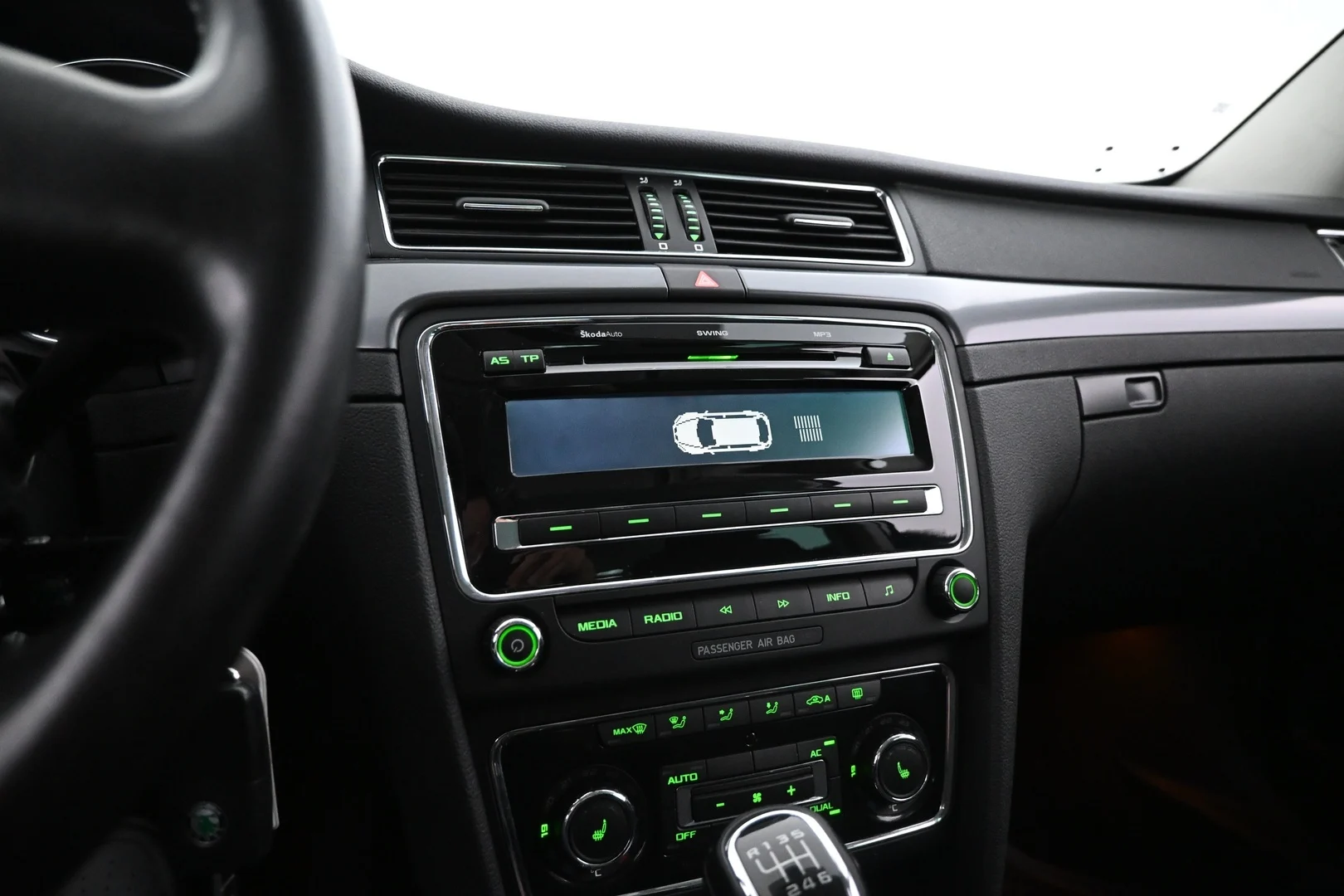 Car Image - 3U5rA9huMUjshNCUg4llmI