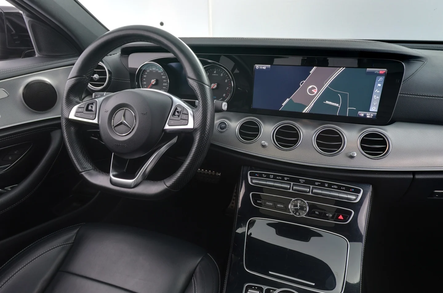 Car Image - 7IKRQO6GmrScPINeXgvHig