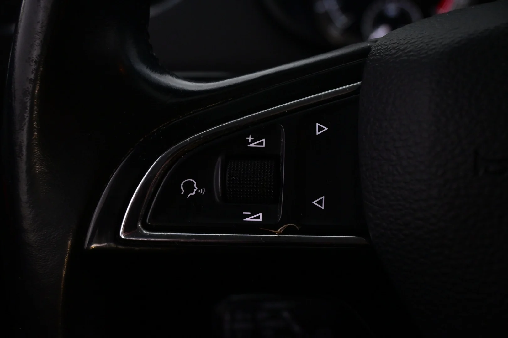 Car Image - 1FLePRkbpOOW2Lhz4dZvne
