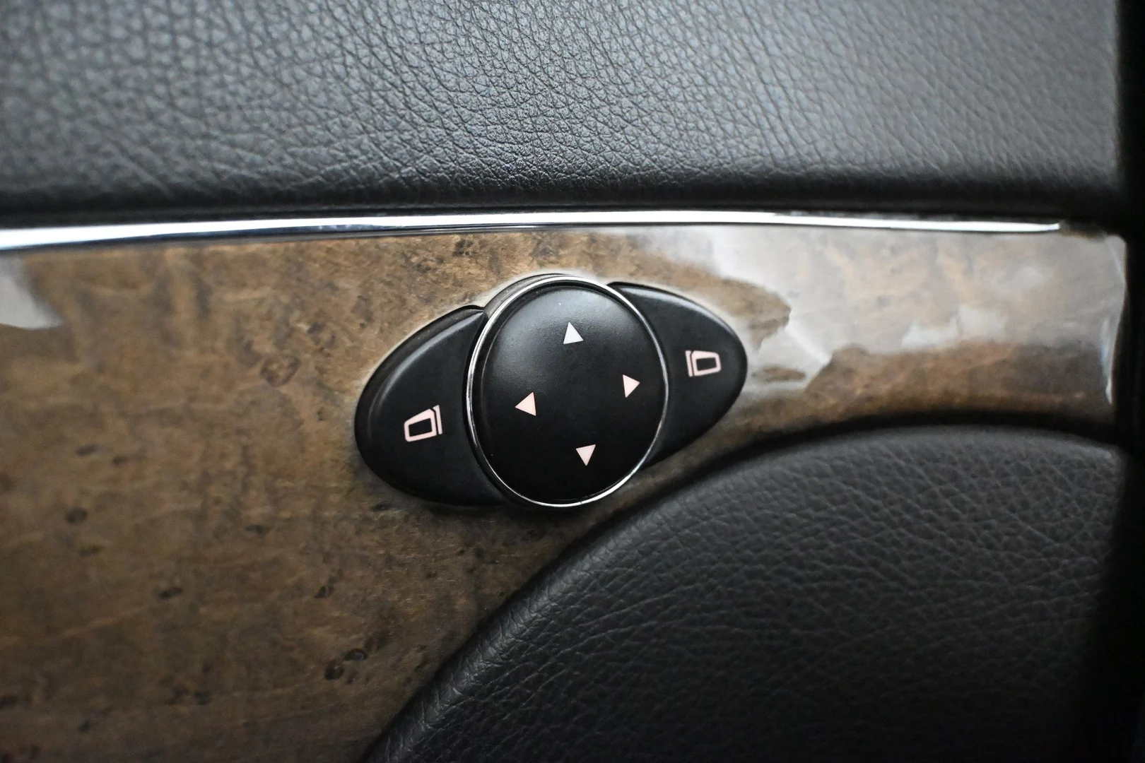 Car Image - RPkaorDMdKLXvdlAifTeB