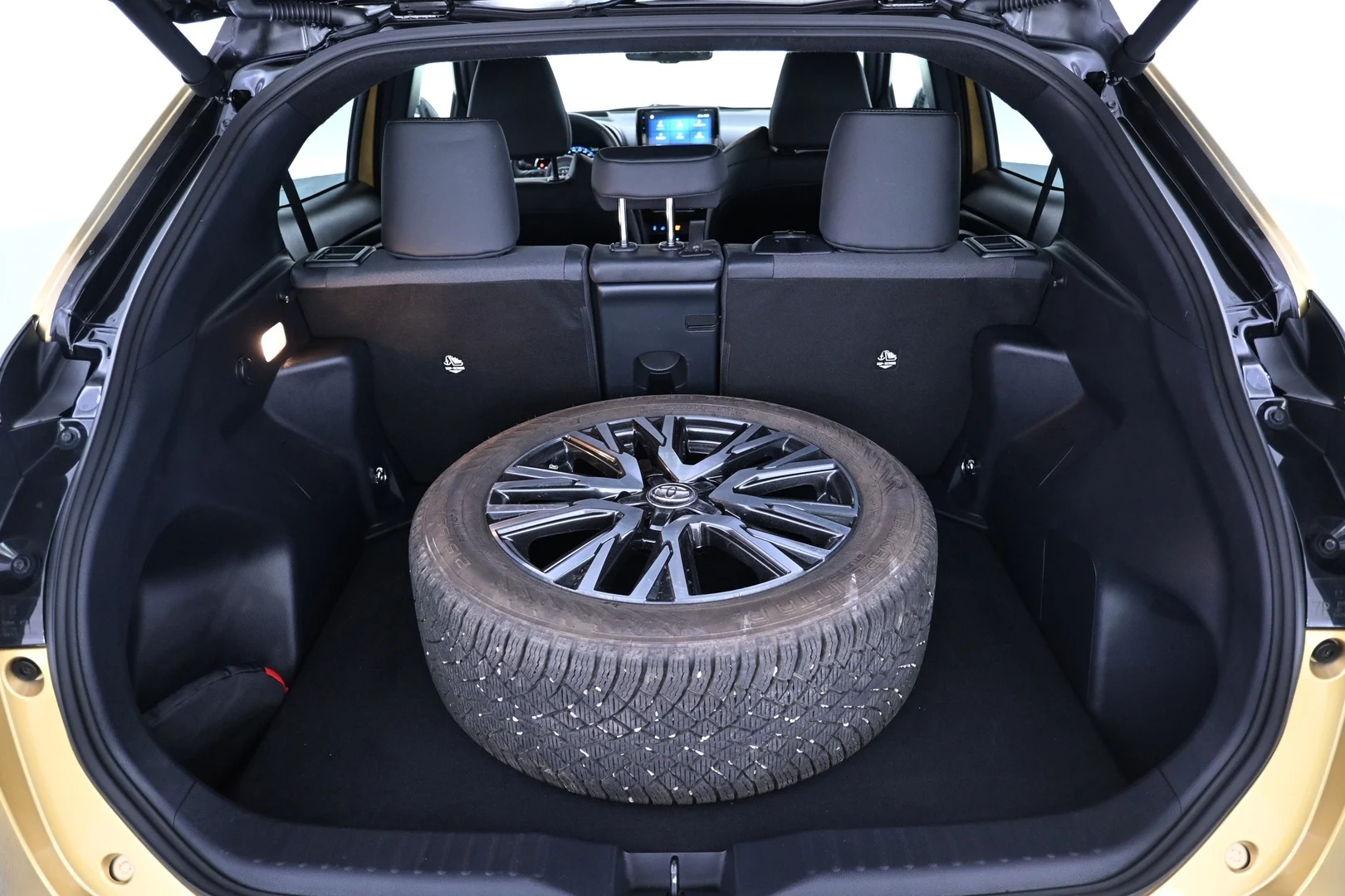 Car Image - 7guiJeEoAfpDDw4FdIeGBg
