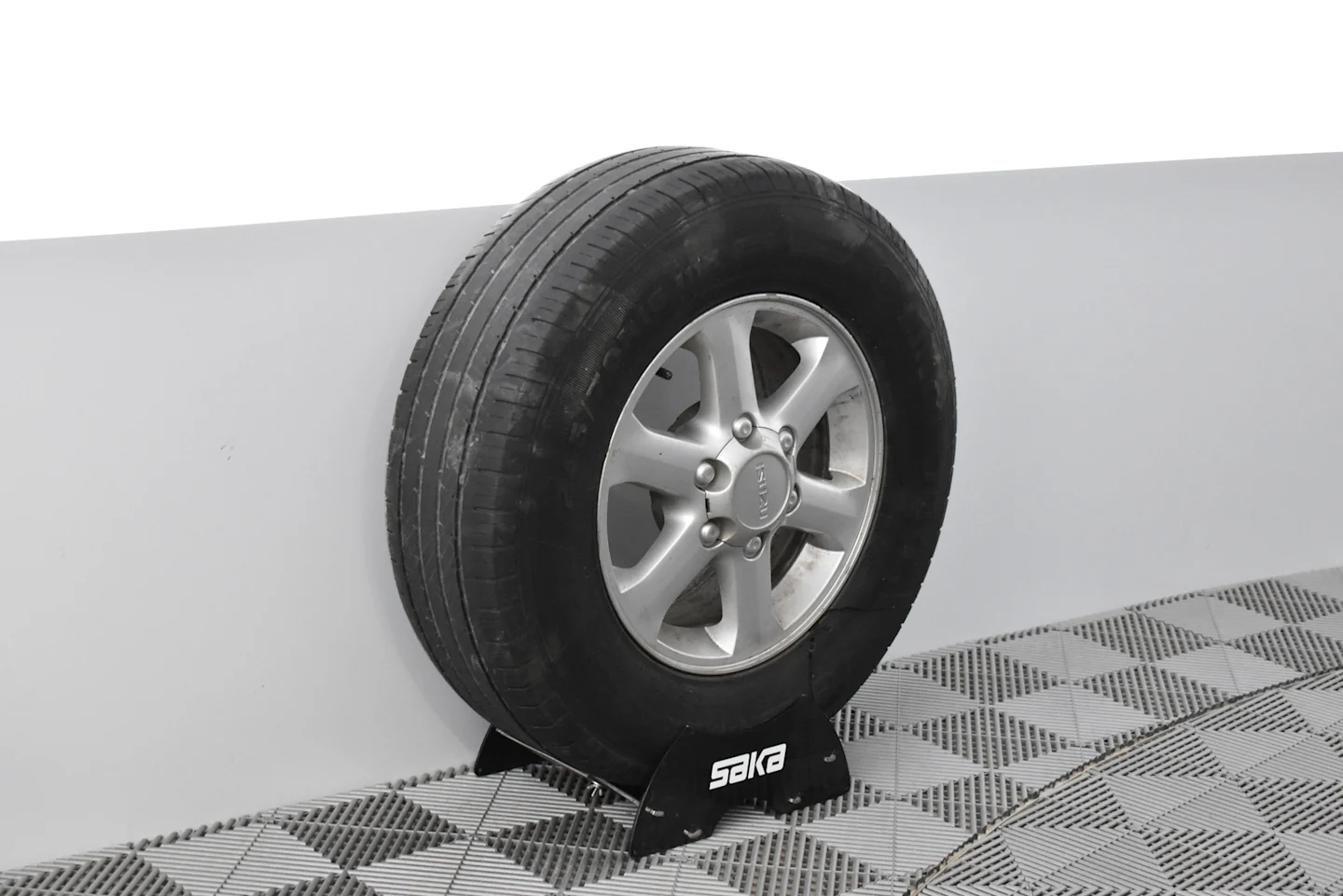 Car Image - 2ojE1G35dR9V5XBMplednM