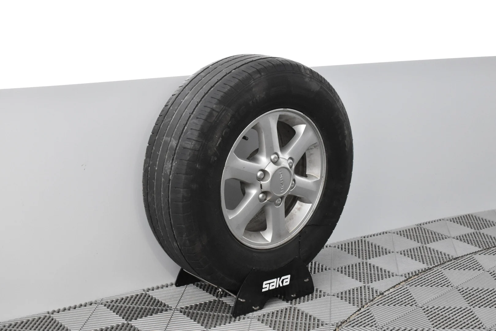 Car Image - 2ojE1G35dR9V5XBMplednM