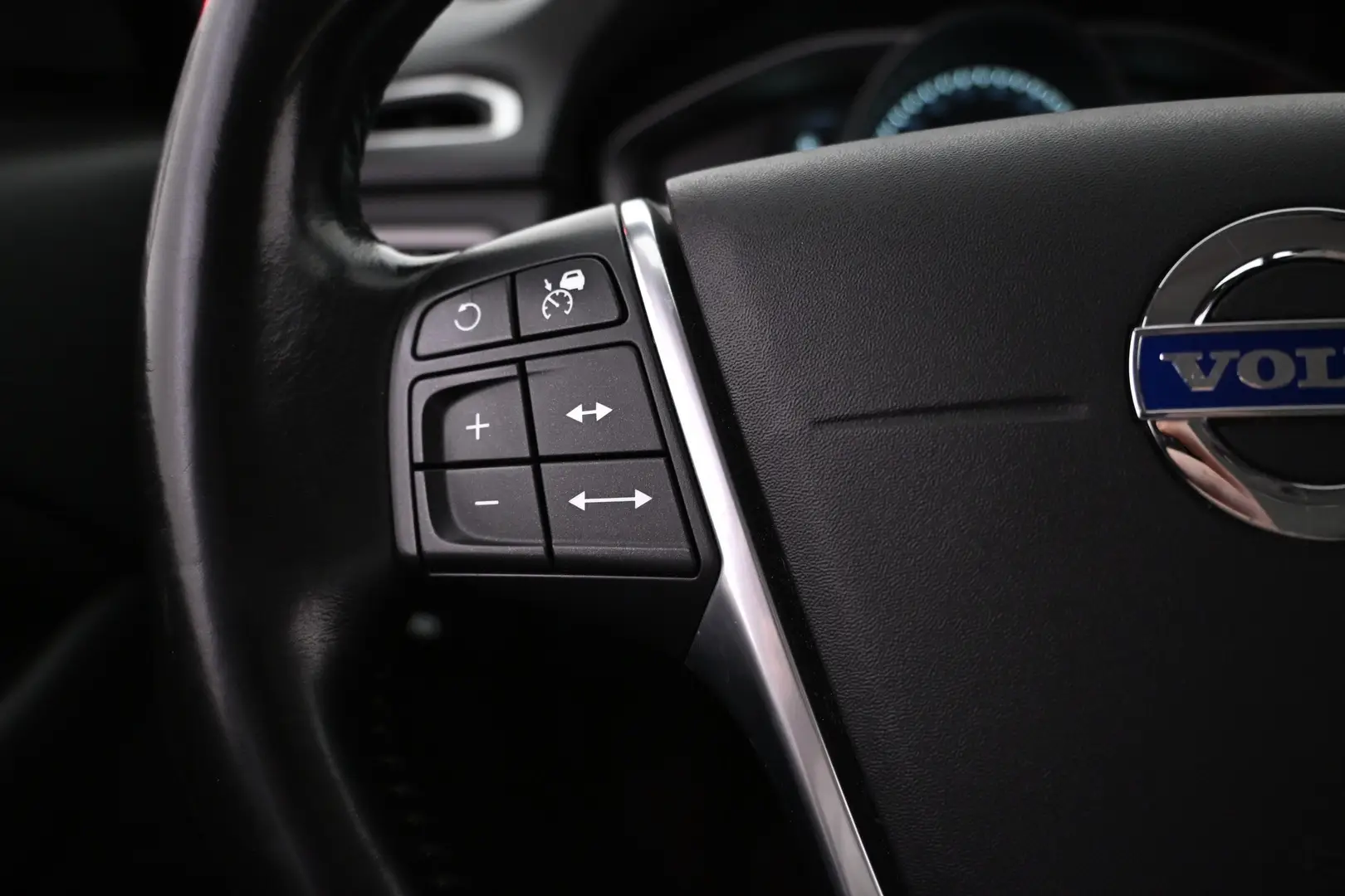 Car Image - 1LLVBwyK0znxXJ2x6wHoOu