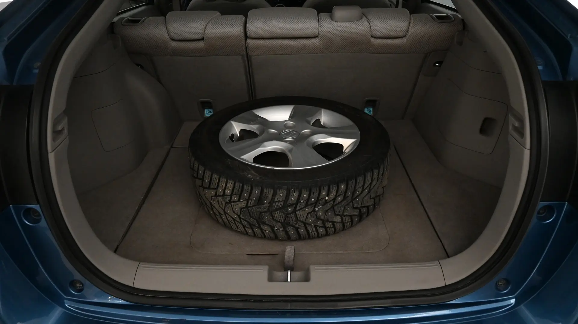 Car Image - vixXyQQcGJK9ligulhgPQ