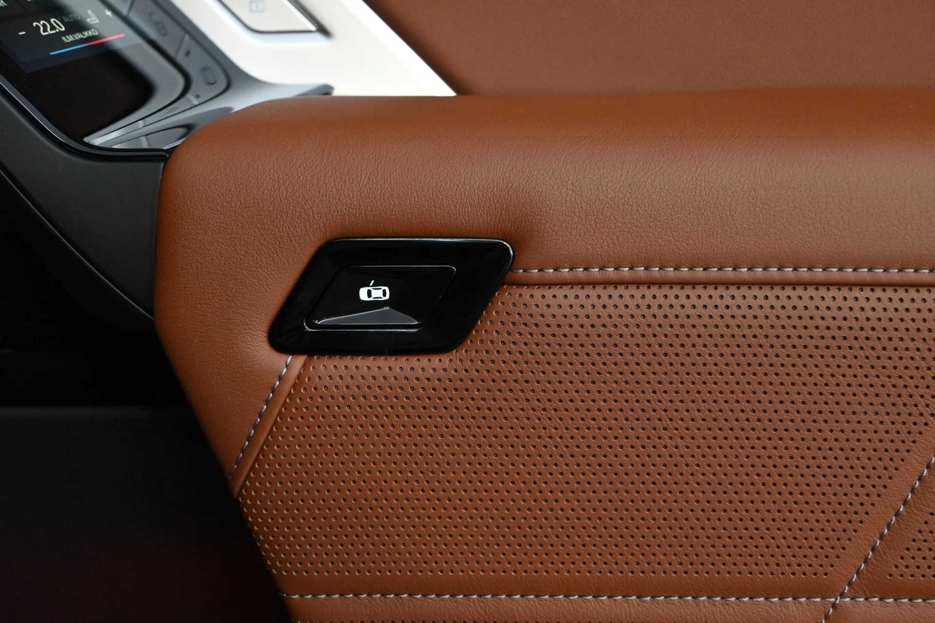 Car Image - 6GRy3dmv1PAiMeEqe0qdXQ