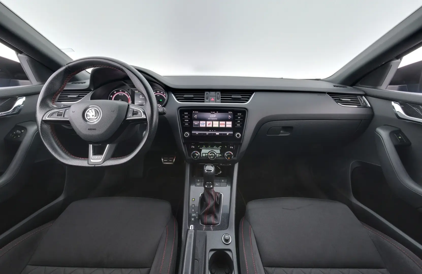 Car Image - 01HcPQiHpzxlkOs4qFN4bq