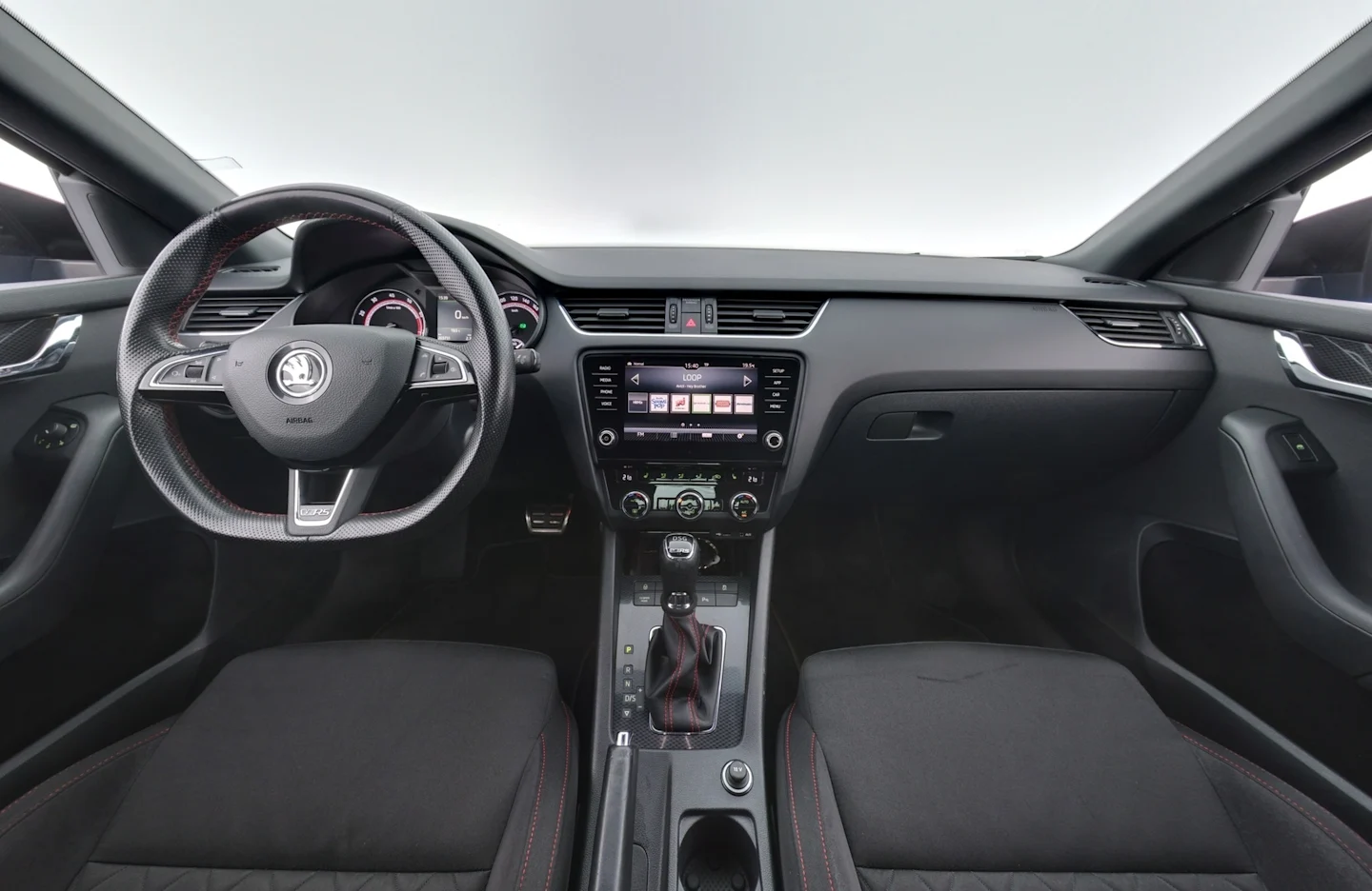Car Image - 01HcPQiHpzxlkOs4qFN4bq