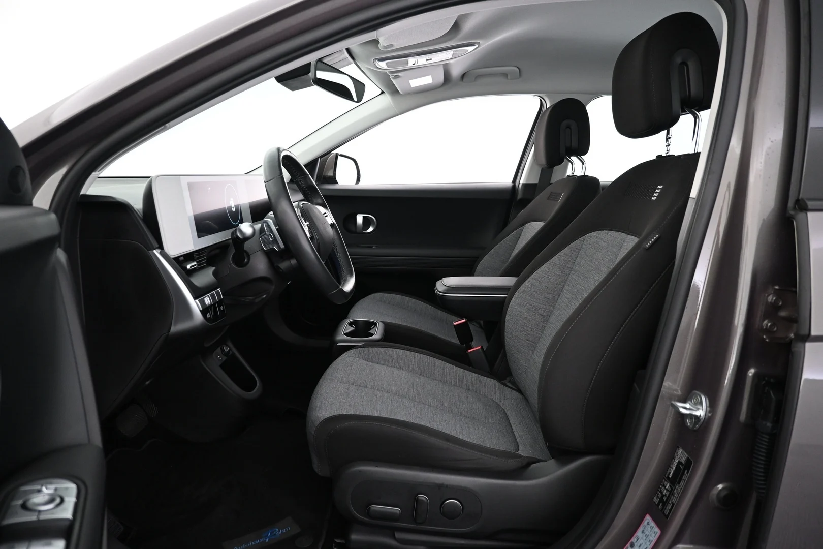 Car Image - 4mgXjGma2eQJJUrwC76a0R