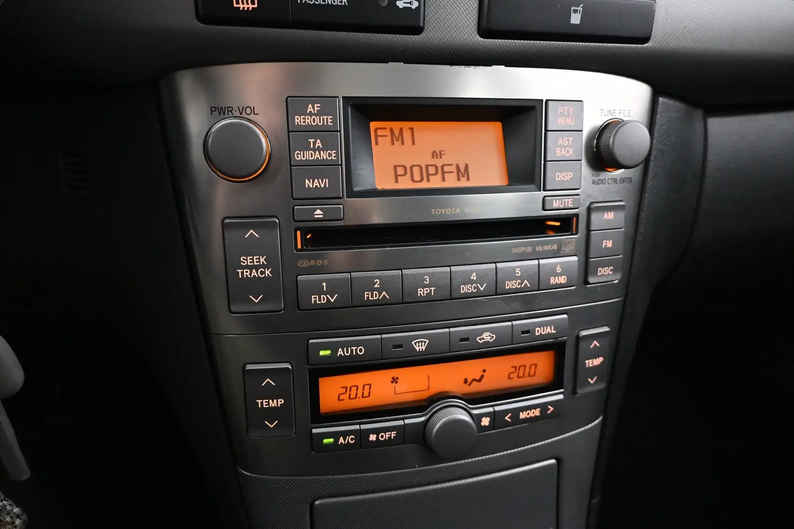 Car Image - 4gPXRGCW1mJjB2fvxBdQCE