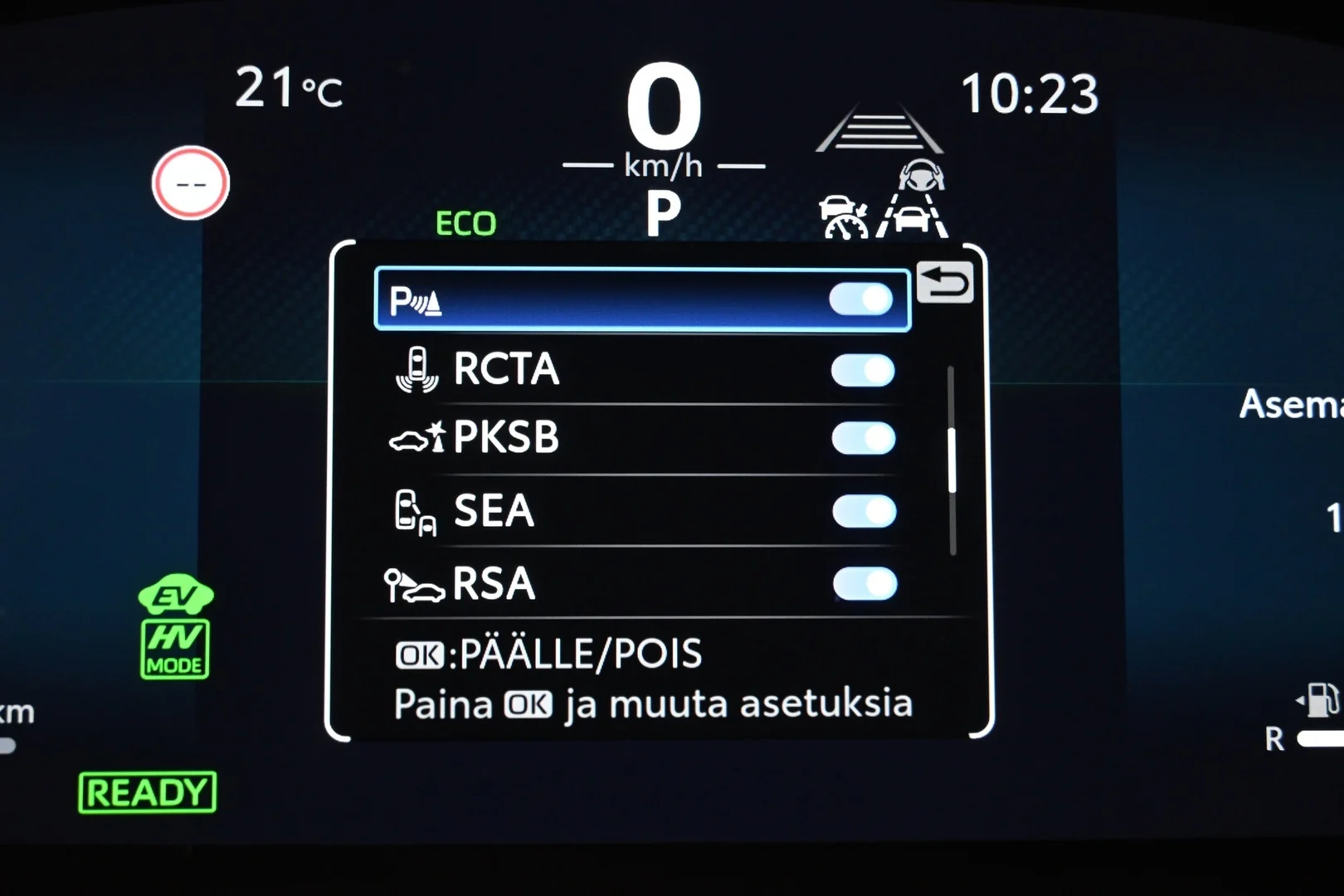 Car Image - 77ZFizg1RZ0BlOlBPSWo7f