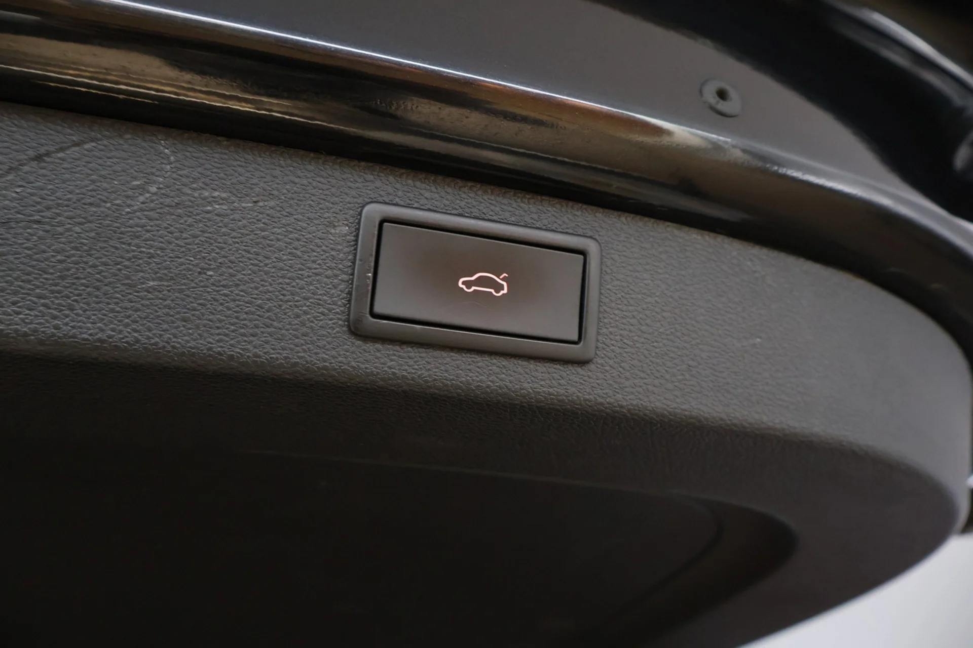 Car Image - 1ZaSqqLj9dmPGvbG4FlckW