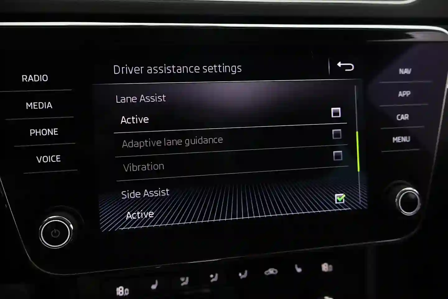 Car Image - 1ppMhnNLcfkB6NYqHdQyeJ
