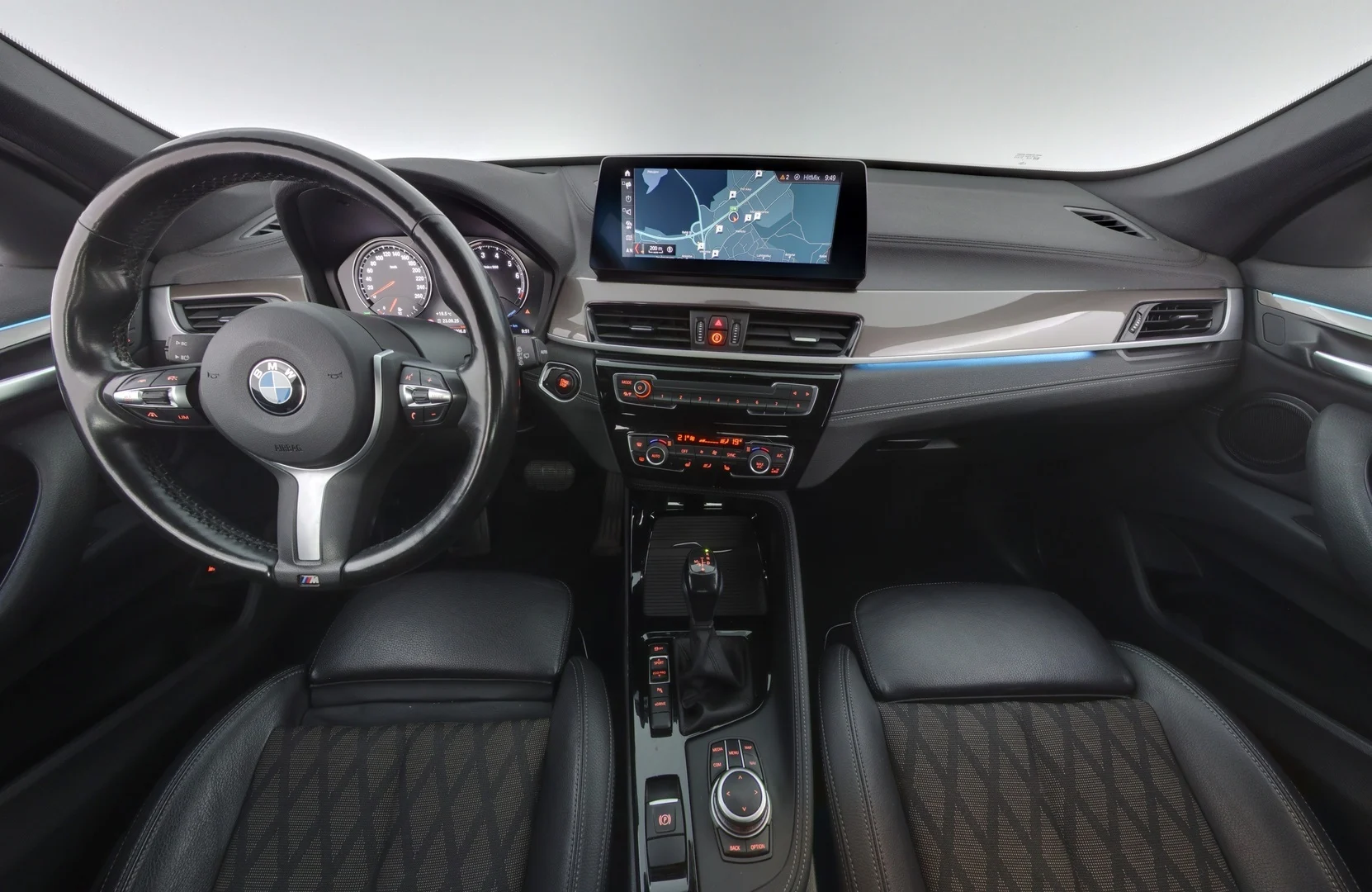 Car Image - 2uhWUnuCpmzMZjnxIF199n