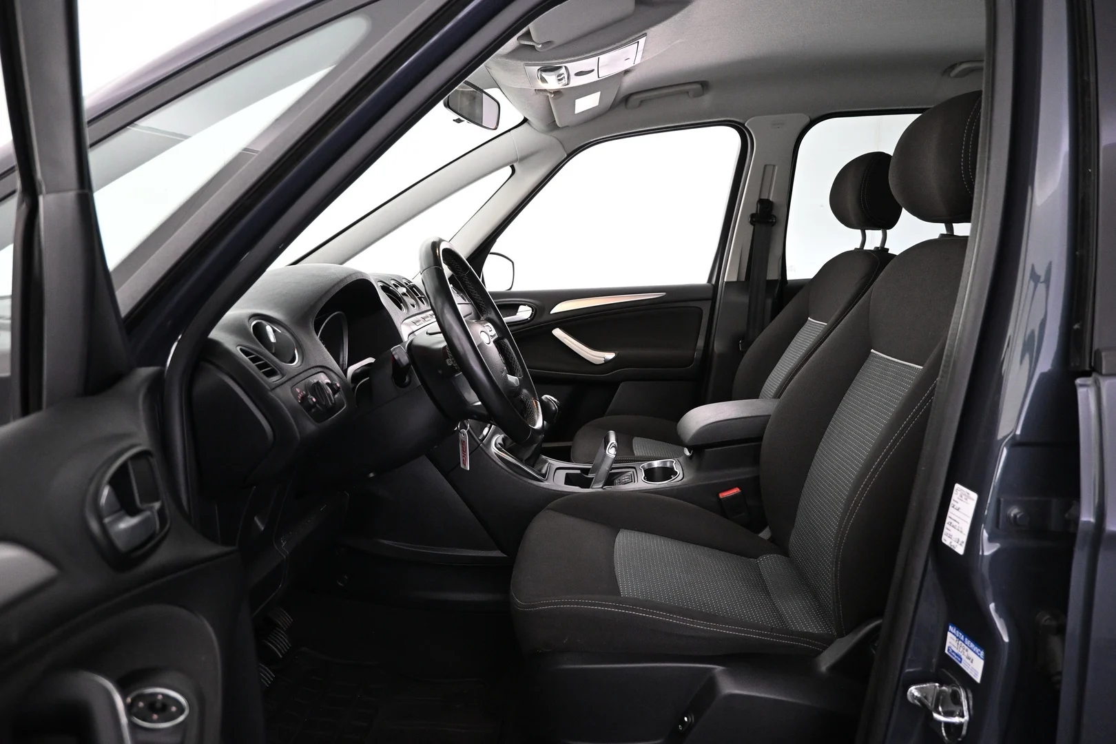 Car Image - 5OPPNKcJZWz2HkM5kLg3ut