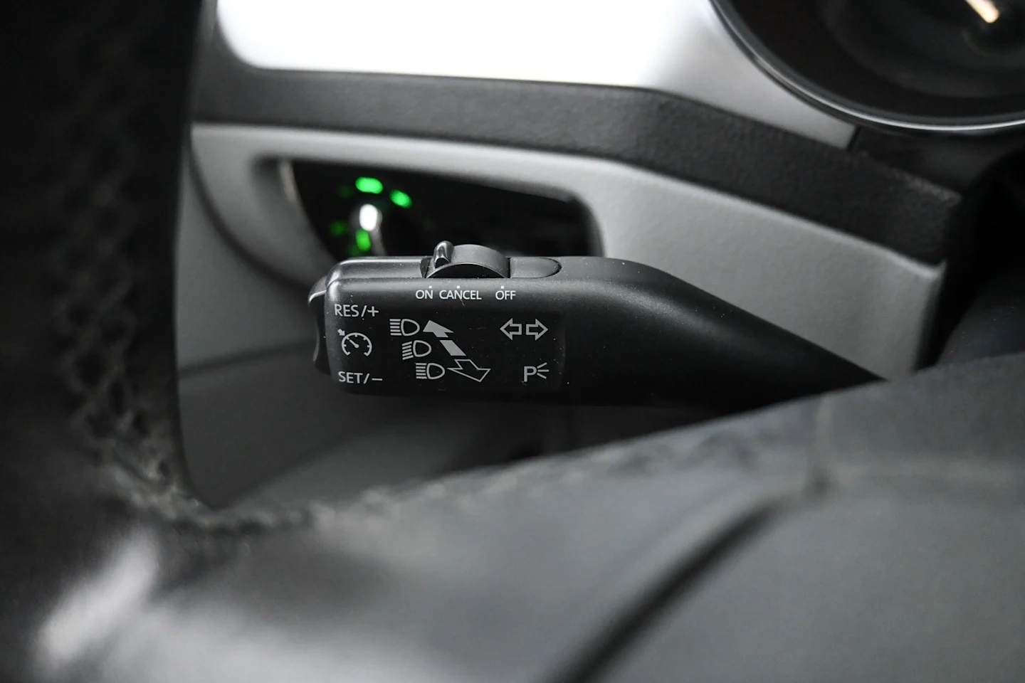 Car Image - 2UIM9TJ80thScPVWVtNHqn