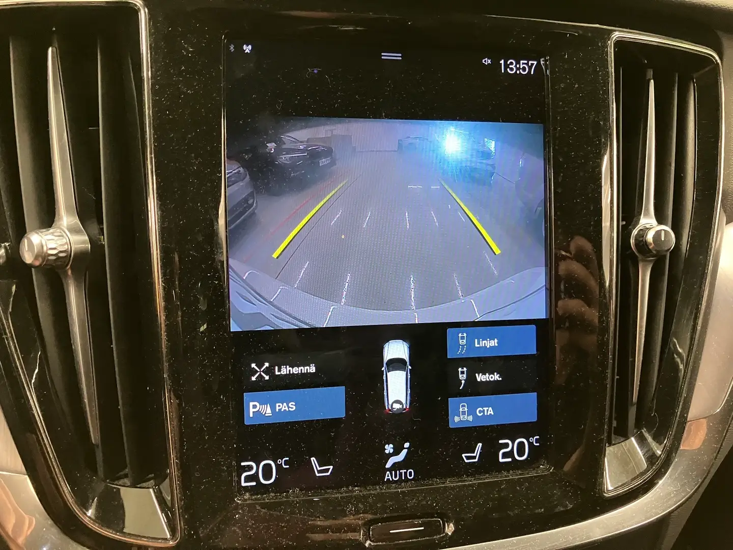 Car Image - uDDOUX4sCfxrj5MZD8XOL