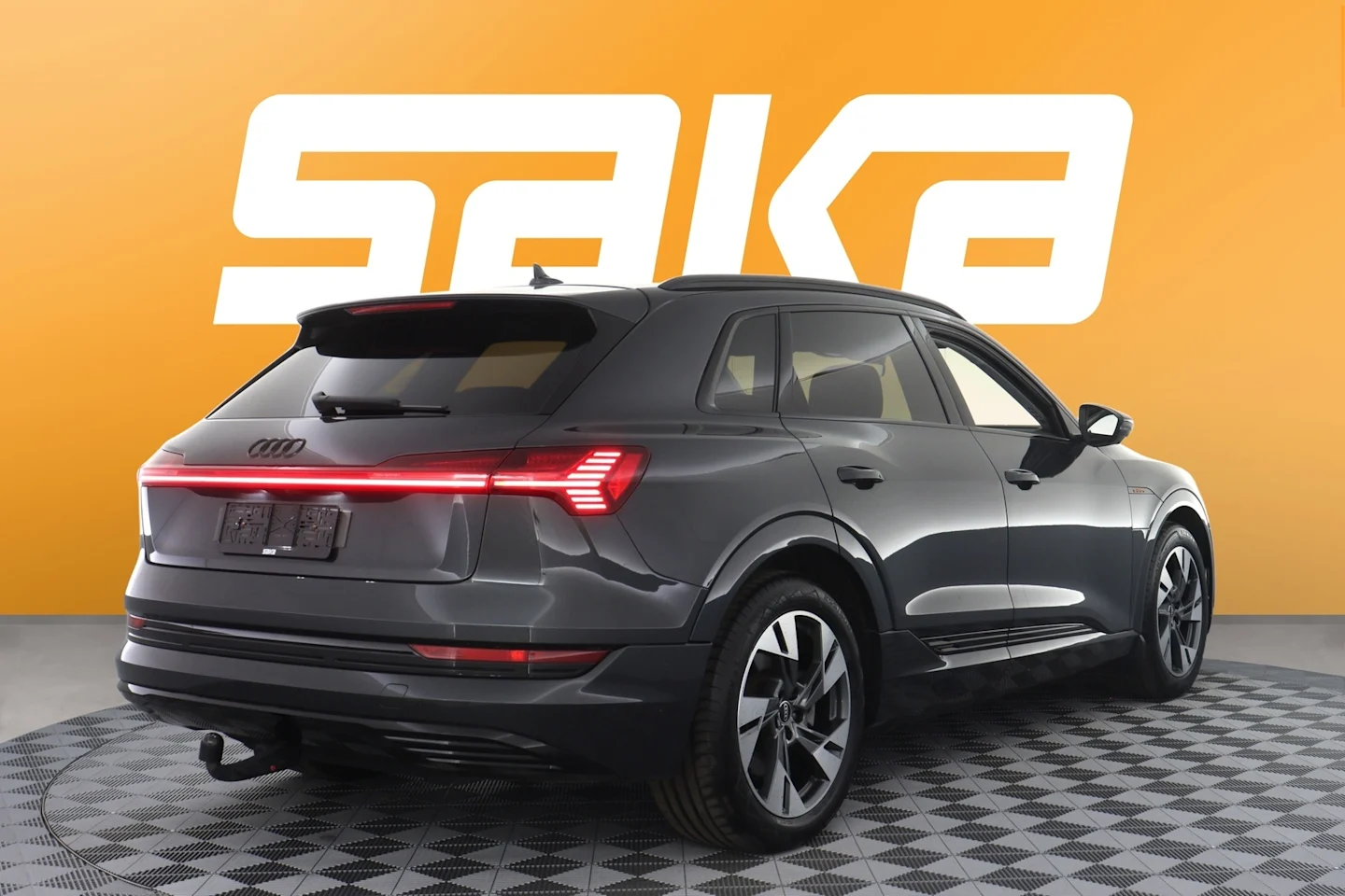 Car Image - 24sD6Bo5vEAe1jEE0vrRfv