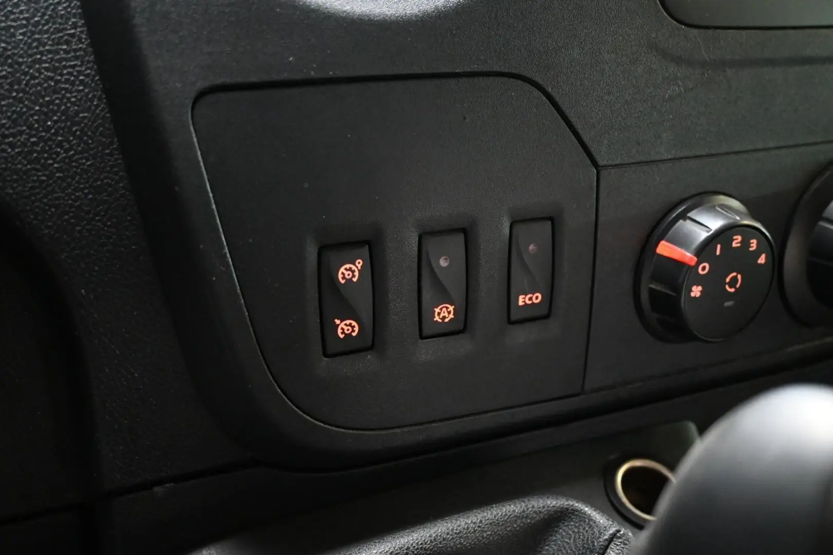 Car Image - 1zgOlZgAr6tWBBWLbvXmjp