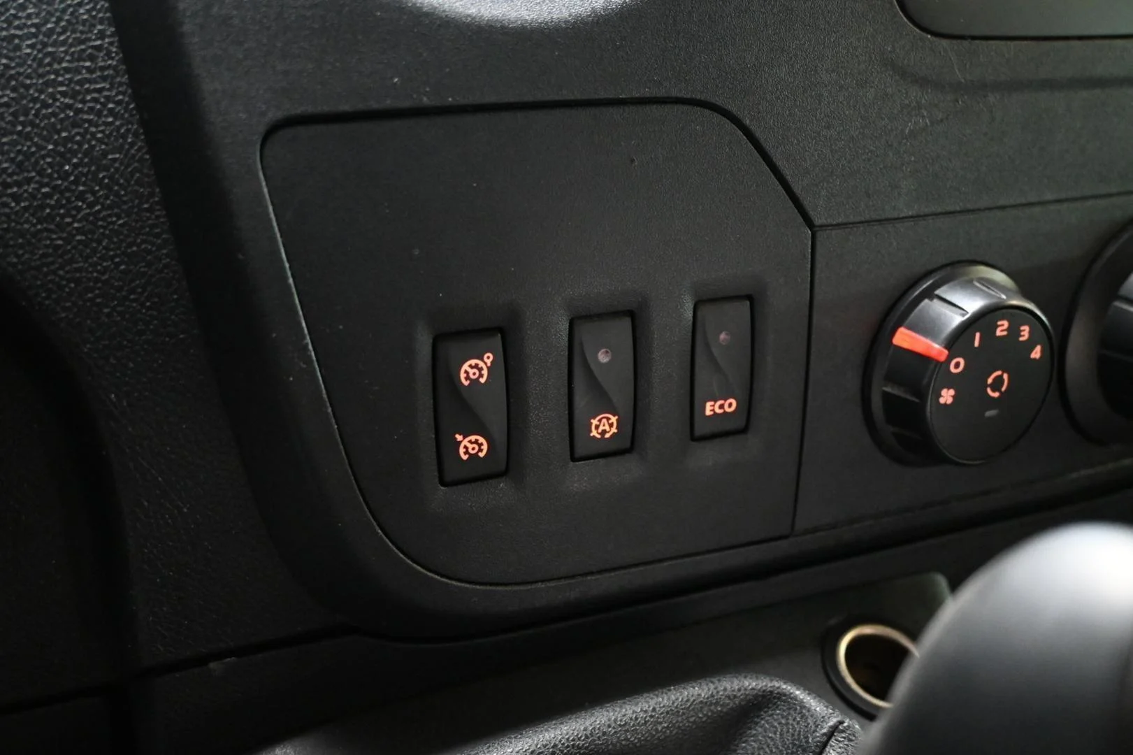 Car Image - 1zgOlZgAr6tWBBWLbvXmjp