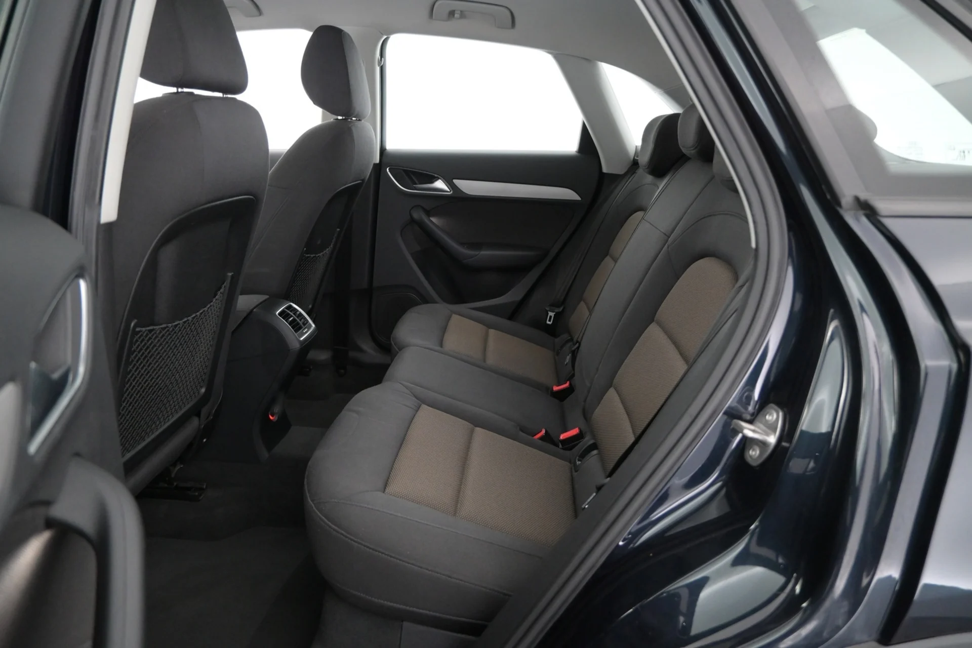 Car Image - 6QHPqfyRXGy0NG4tfPclbI