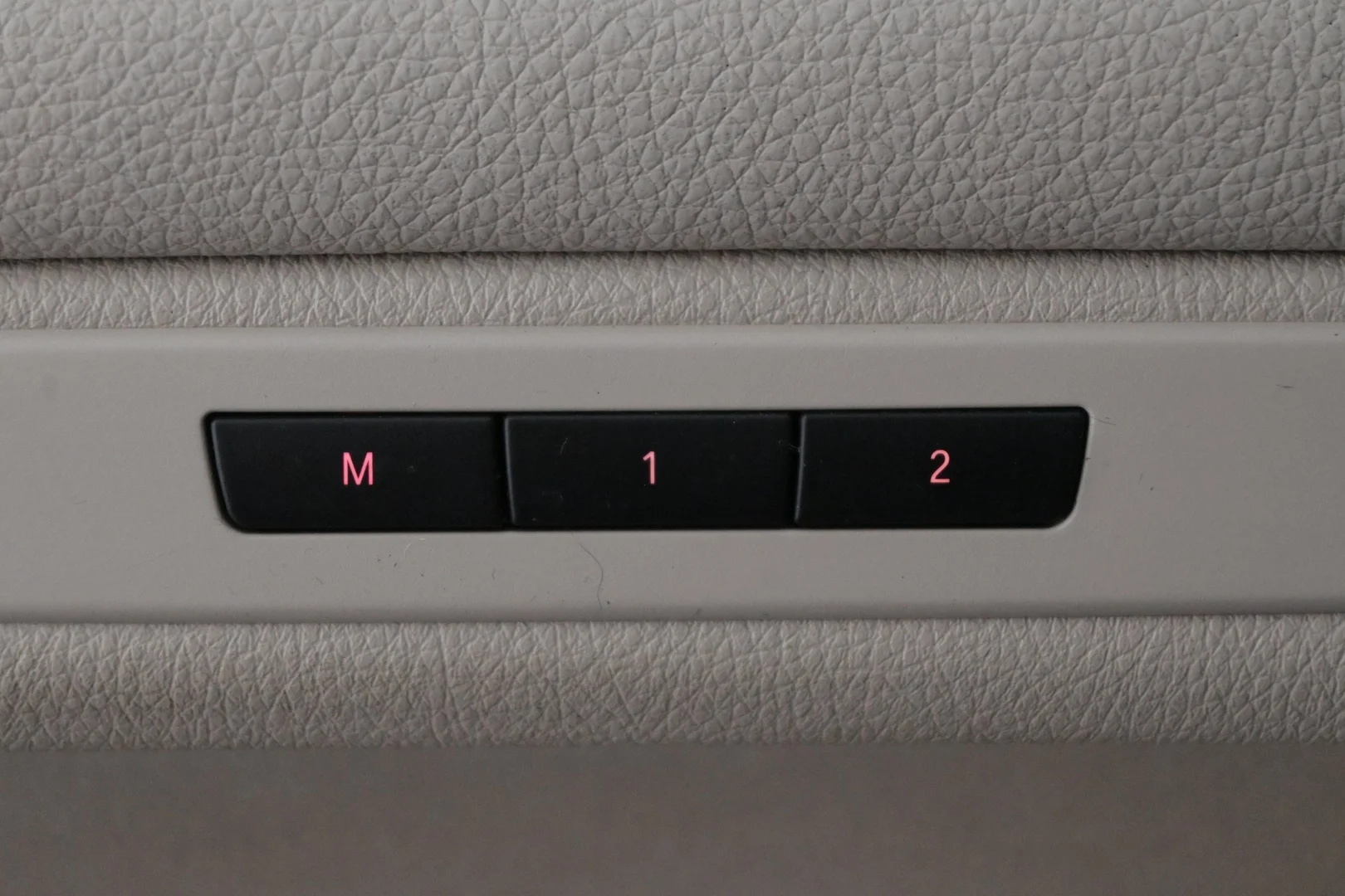 Car Image - 2vZQOpOj3PuWNVumlomGQr